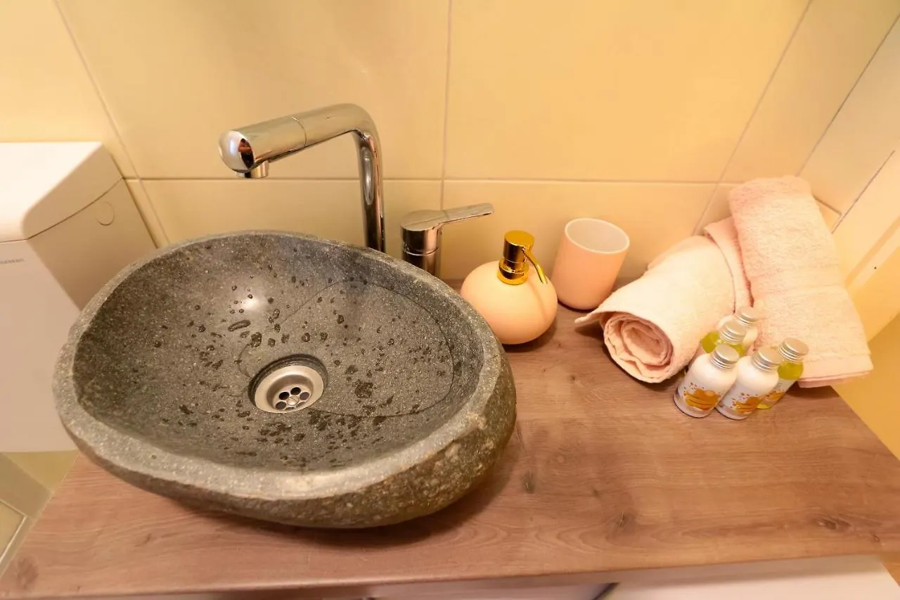 Rosa Solis Zadar Apartment